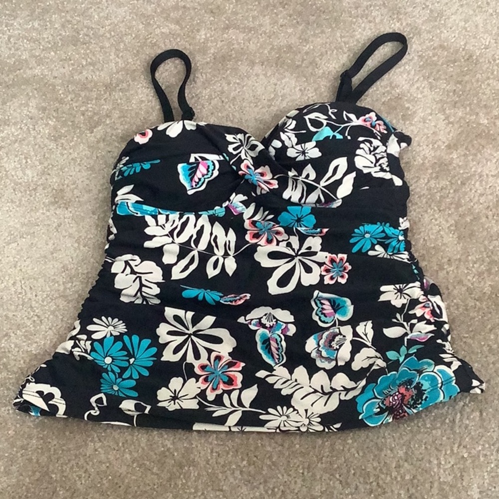 24 & OCEAN tankini top flowers black blue pink. No underwires ruched sid…